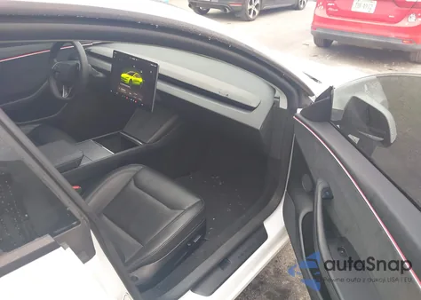 2024 Tesla Model 3 Long Range Dual Motor All-Wheel Drive z USA, uszkodzony, nr VIN 5YJ3E1EB6RF792183